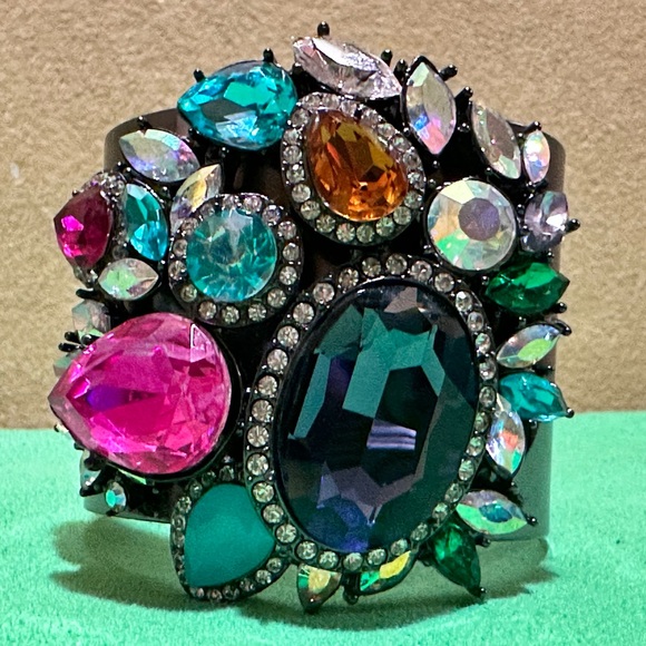 Erickson Beamon Rocks Statement Cuff Rhinestones - Picture 3 of 15